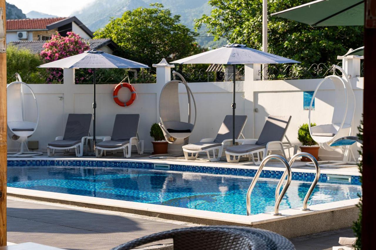 Delfin Apartments ストモレ エクステリア 写真