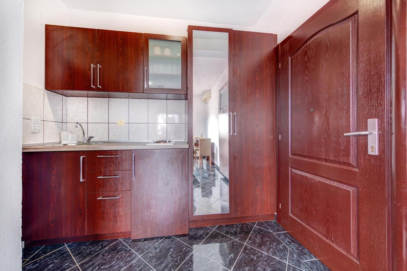 Delfin Apartments ストモレ 部屋 写真